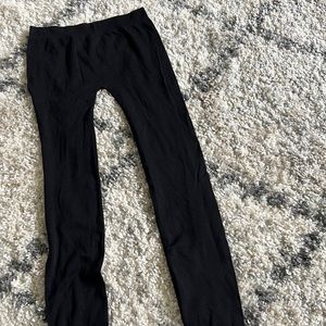 Black leggings